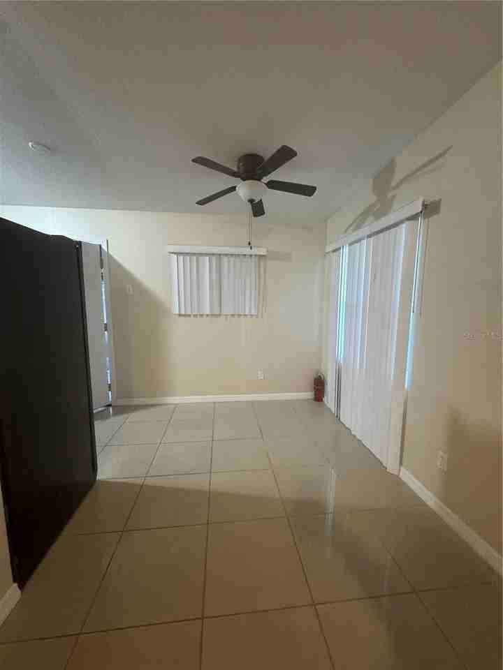 1216 Lawne Blvd - Photo 7 of 13