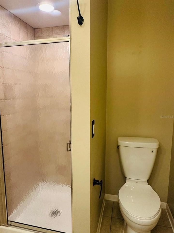 2947 Sw 32nd Ave - Photo 7 of 15