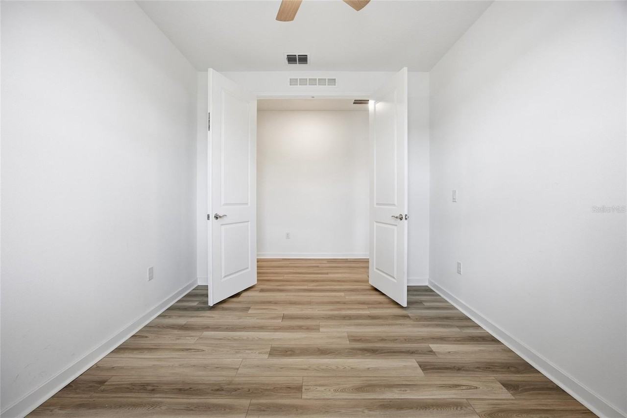 4311 Sw 84th Street Rd - Photo 4 of 30