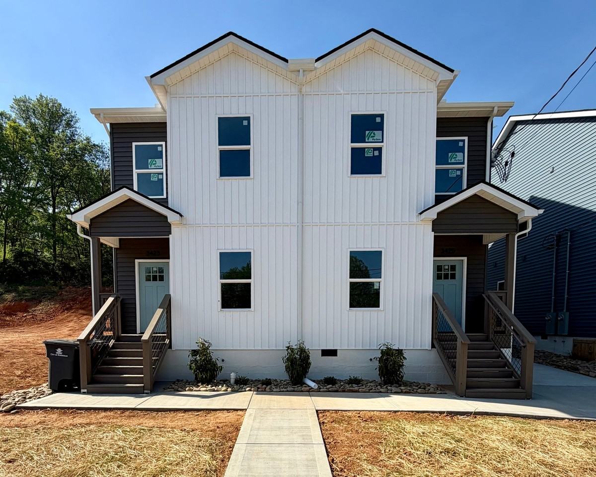 3425 Garden Dr - Photo 2 of 20