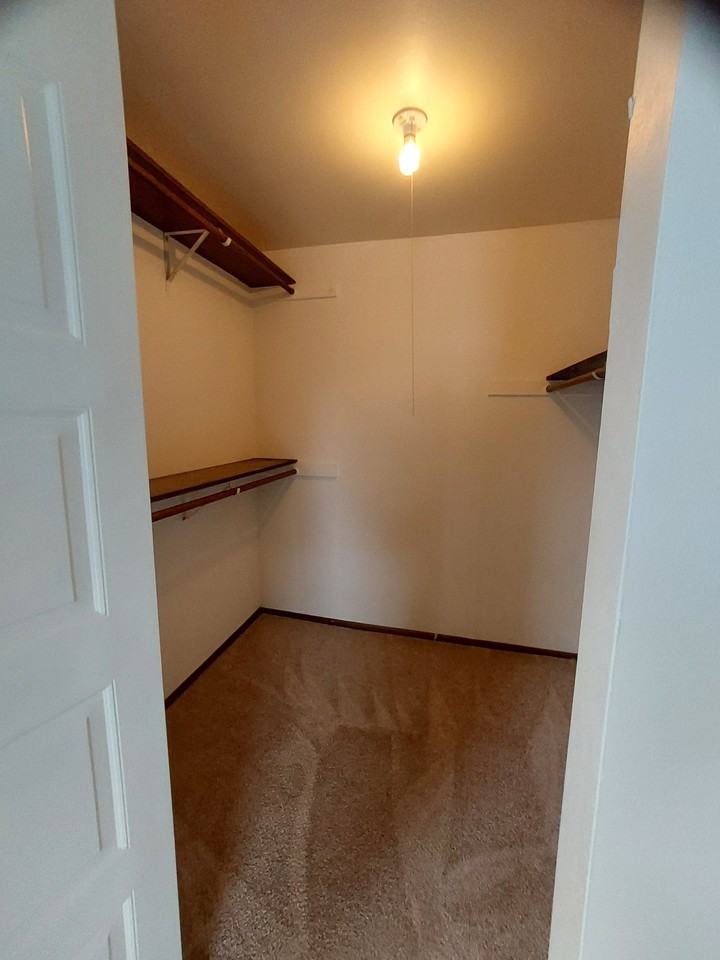 519 Sunnyslope Dr #725-7 - Photo 3 of 18