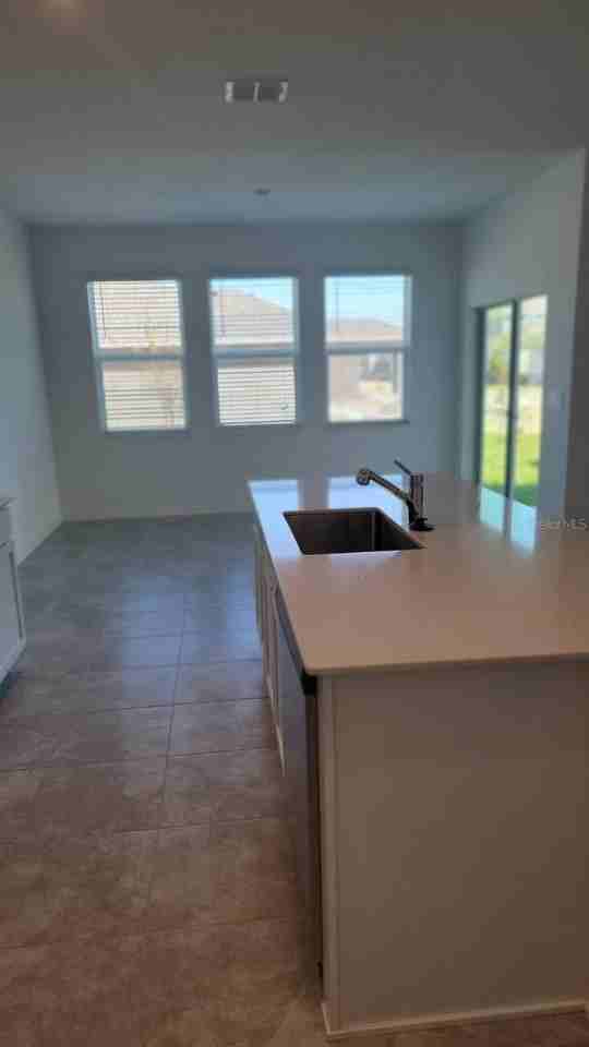 2289 Amorie Dr - Photo 7 of 30