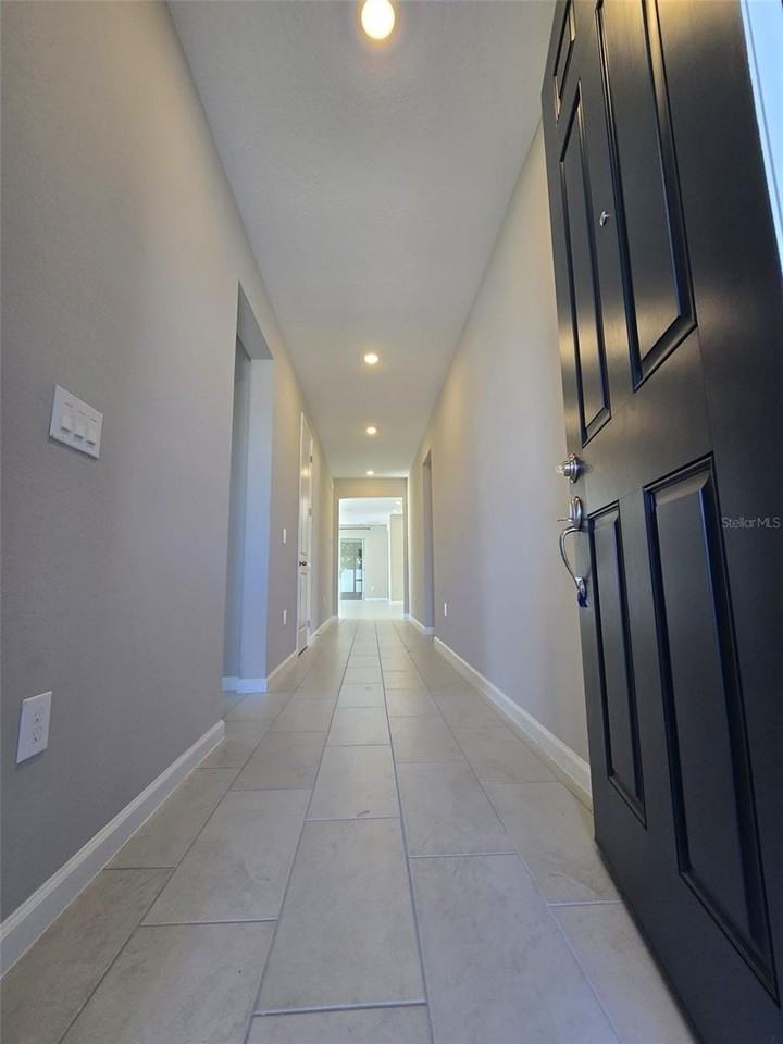 1434 Maddie Berry Ln - Photo 4 of 32