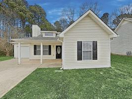 featured image of 1323 N Hampton Dr