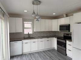 featured image of 1822 E Pacific Ave