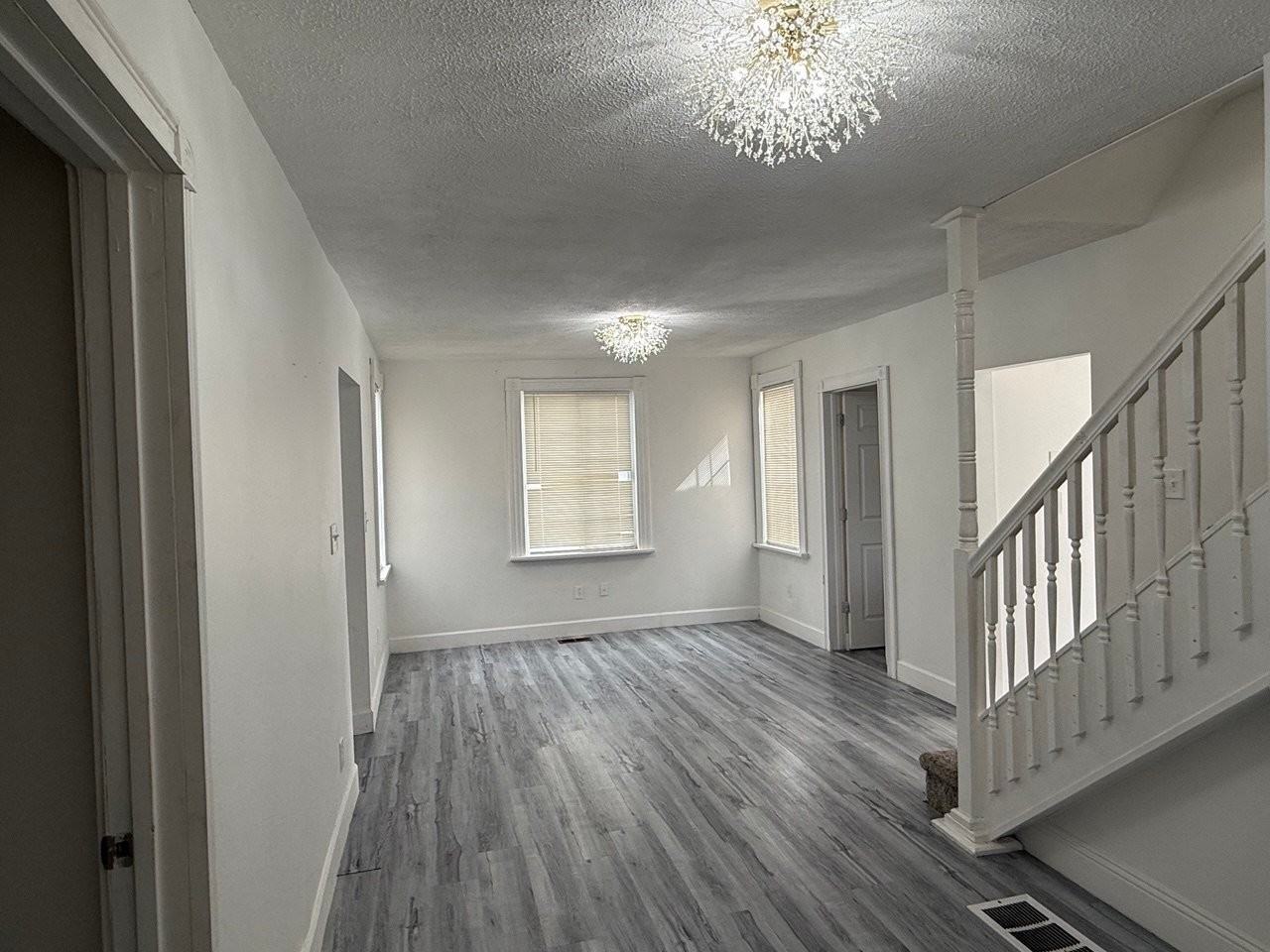 1822 E Pacific Ave - Photo 4 of 17