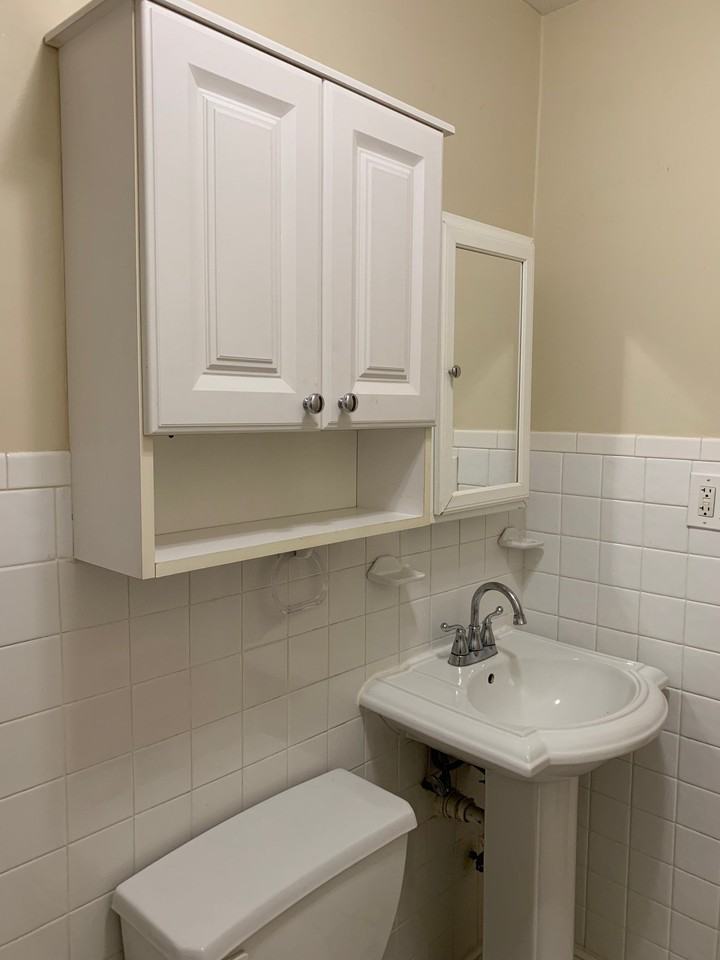 288 Monmouth St #1 - Photo 6 of 13