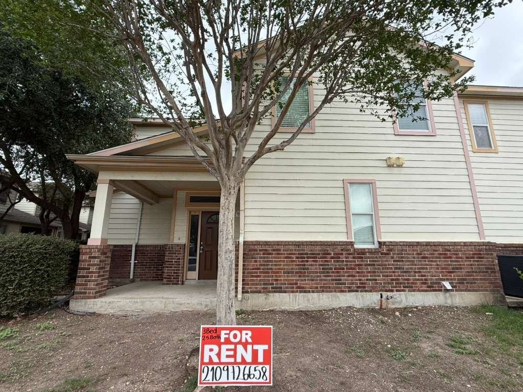 13313 Bristow Dawn - Photo 2 of 17