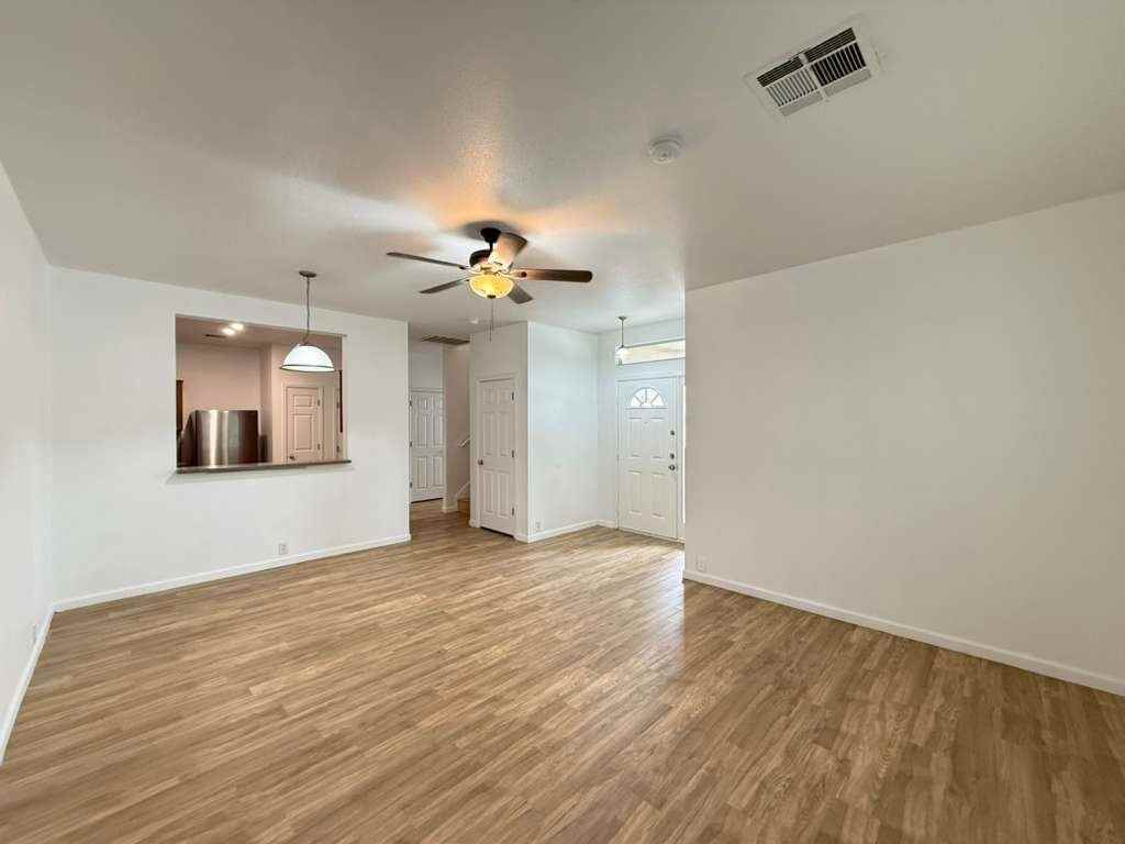 13313 Bristow Dawn - Photo 3 of 17