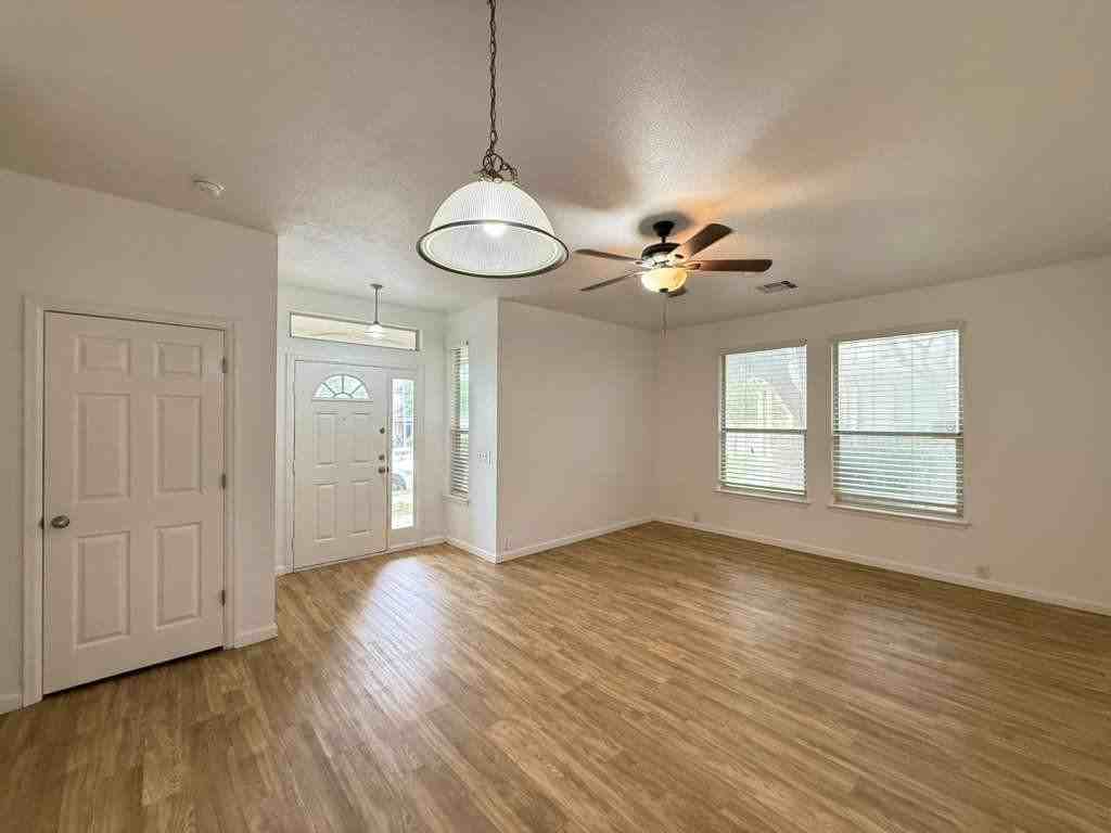 13313 Bristow Dawn - Photo 7 of 17