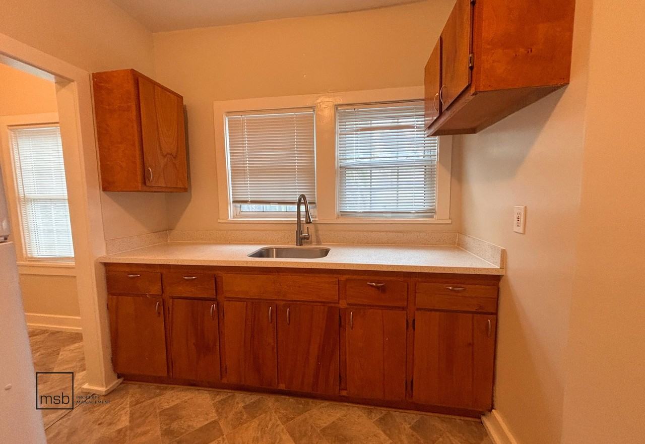 1120 12th St #1120 - Photo 6 of 14