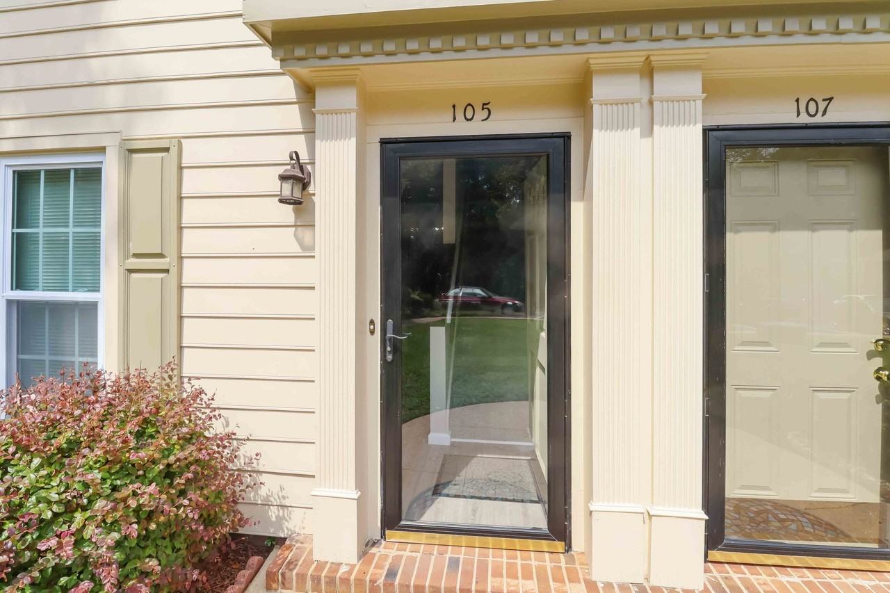 105 Rhum Pl - Photo 2 of 14