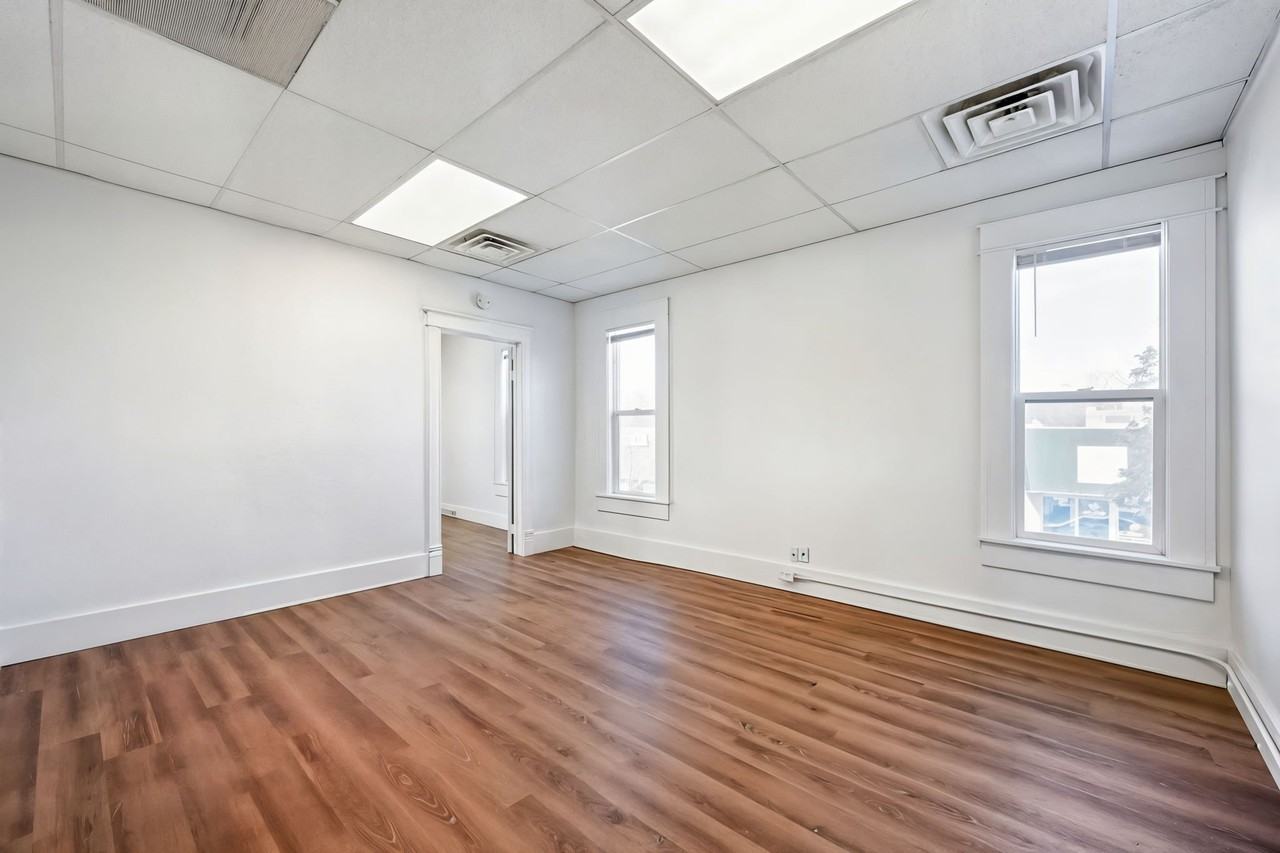 5 S Parish Ave #1 - Photo 2 of 9