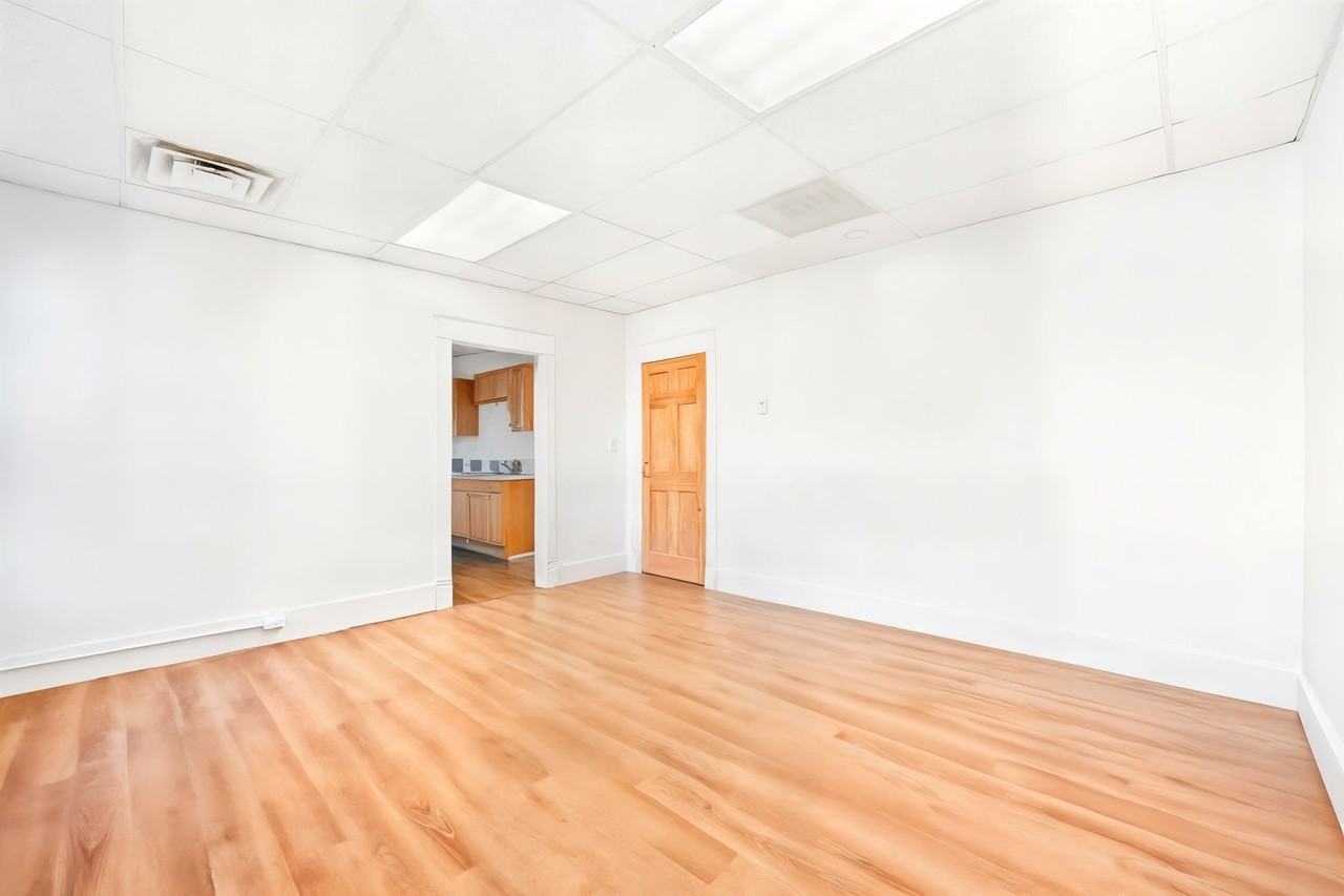 5 S Parish Ave #1 - Photo 3 of 9