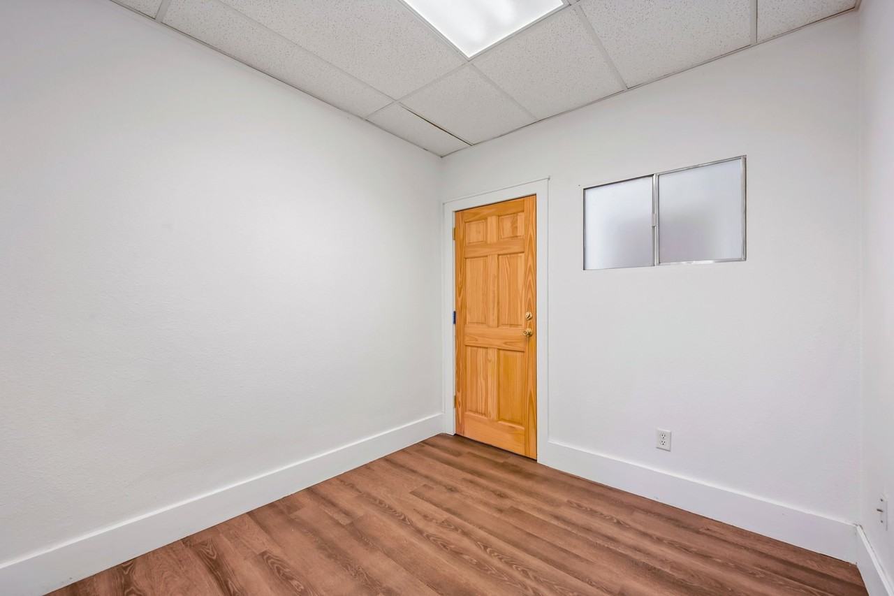 5 S Parish Ave #1 - Photo 6 of 9