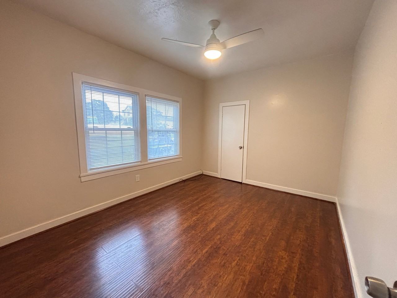 1118 12th St #1118 - Photo 5 of 14