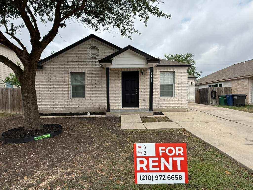 4411 Mystic Sunrise Dr - Photo 3 of 18