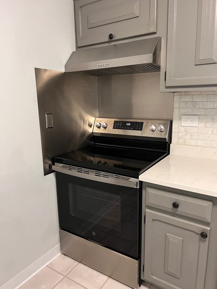 707 E Falcon Dr - Photo 6 of 14