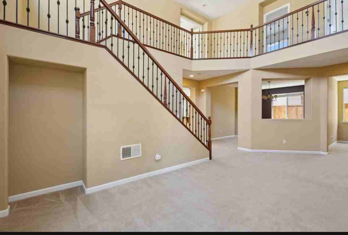 20629 Sarazen Pl - Photo 2 of 16