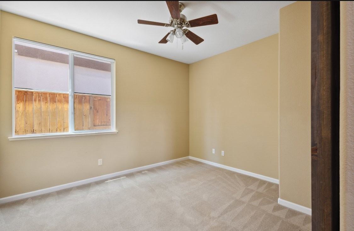 20629 Sarazen Pl - Photo 4 of 16