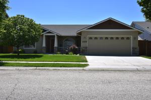 featured image of 11215 W Springgold Dr