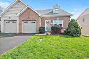 103 Paddock Ln - Photo 1 of 1