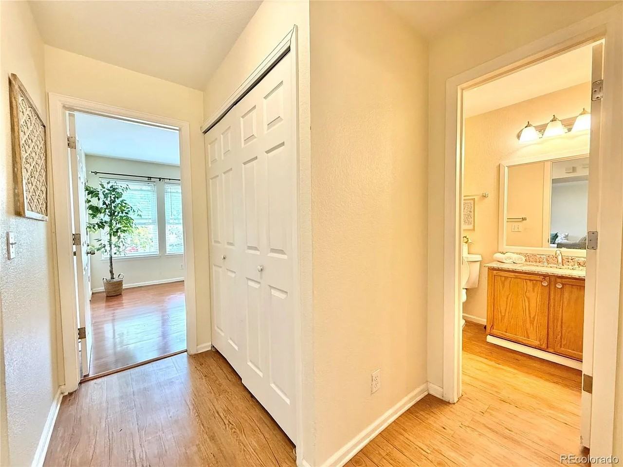 444 Kittregde St - Photo 5 of 9