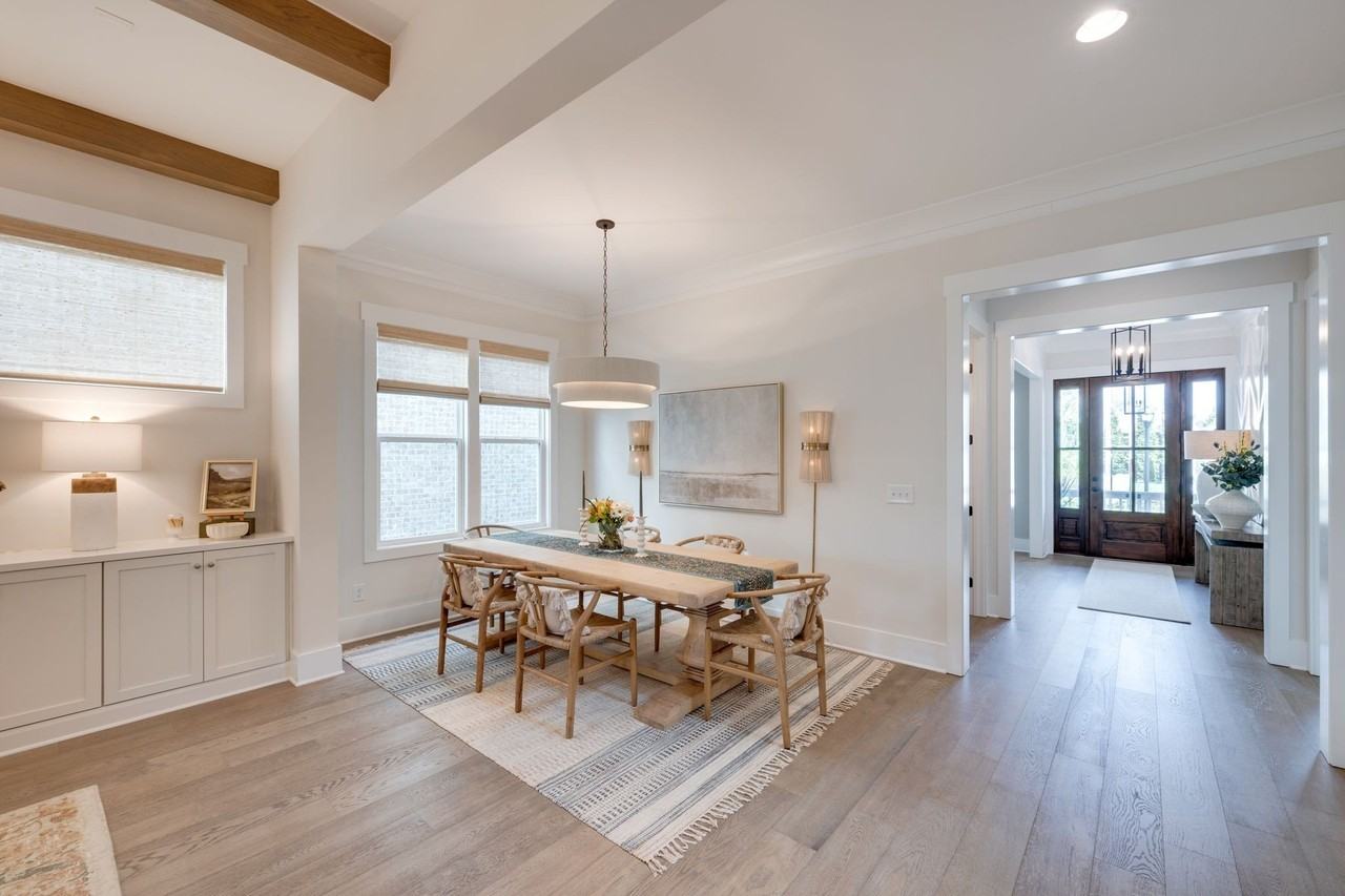 3066 Long Branch Cir - Photo 4 of 20