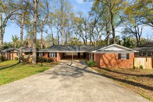 30 Knoxbury Ter - Photo 1 of 1