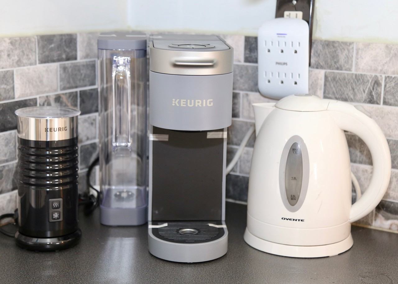 748 Kansas St - Photo 7 of 20