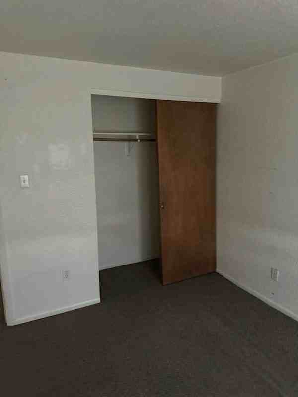 4430 Holland St #6 - Photo 5 of 7