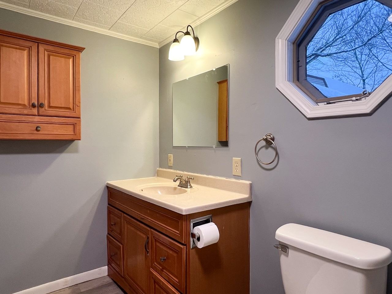 180 Birch St #2 - Photo 5 of 12