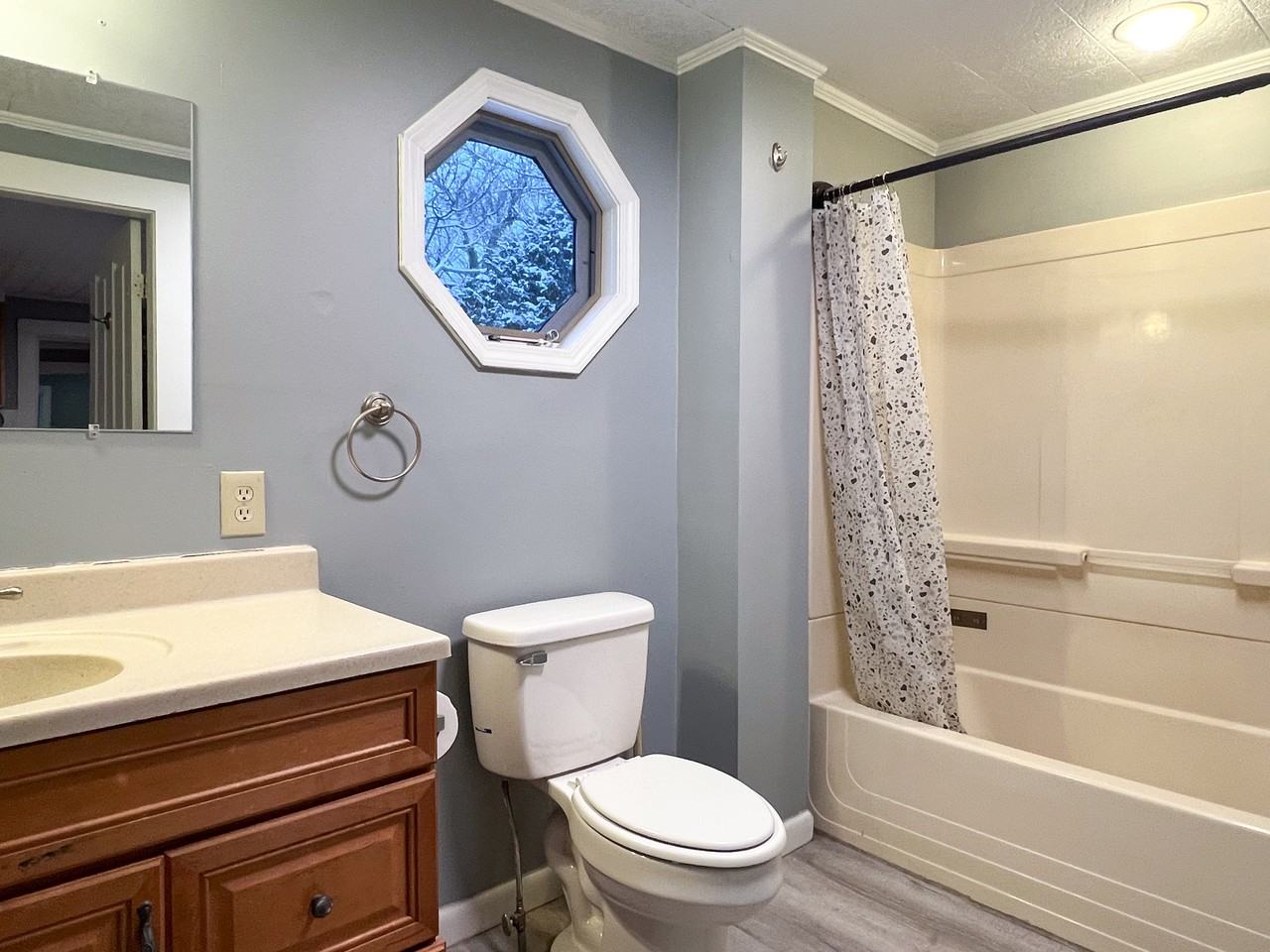 180 Birch St #2 - Photo 6 of 12