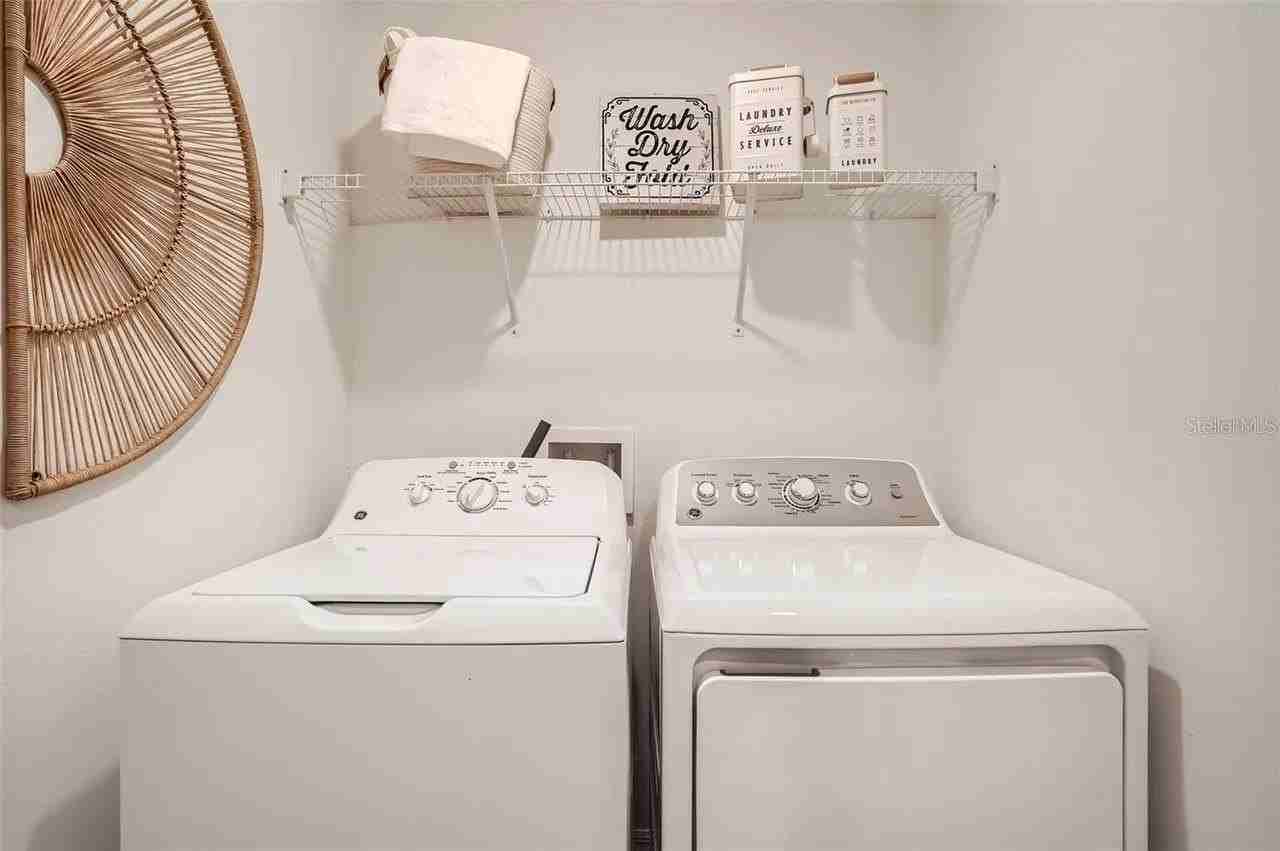 8347 Crescent Oaks Dr - Photo 7 of 11