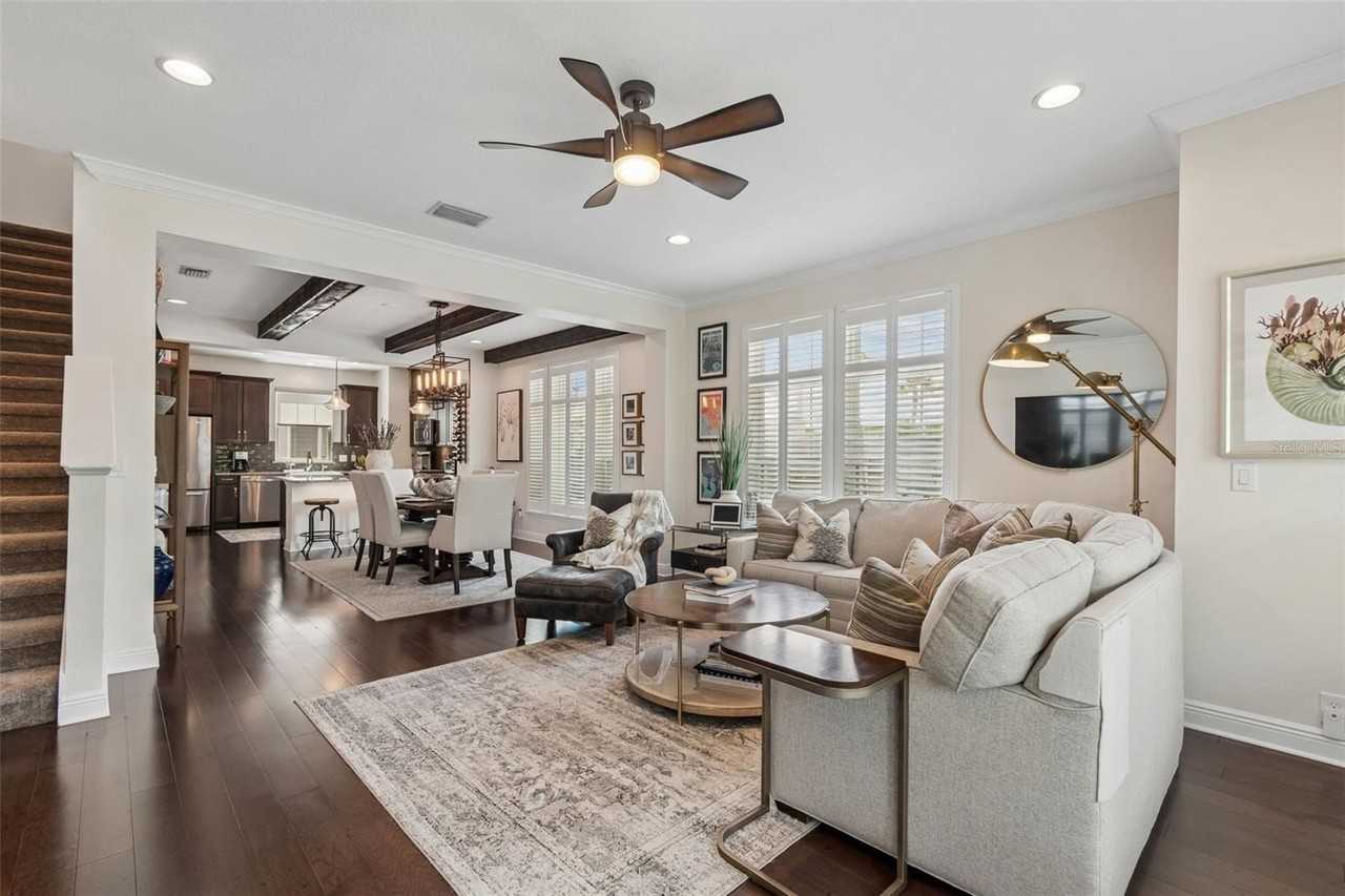 426 S Lincoln Ave - Photo 5 of 32