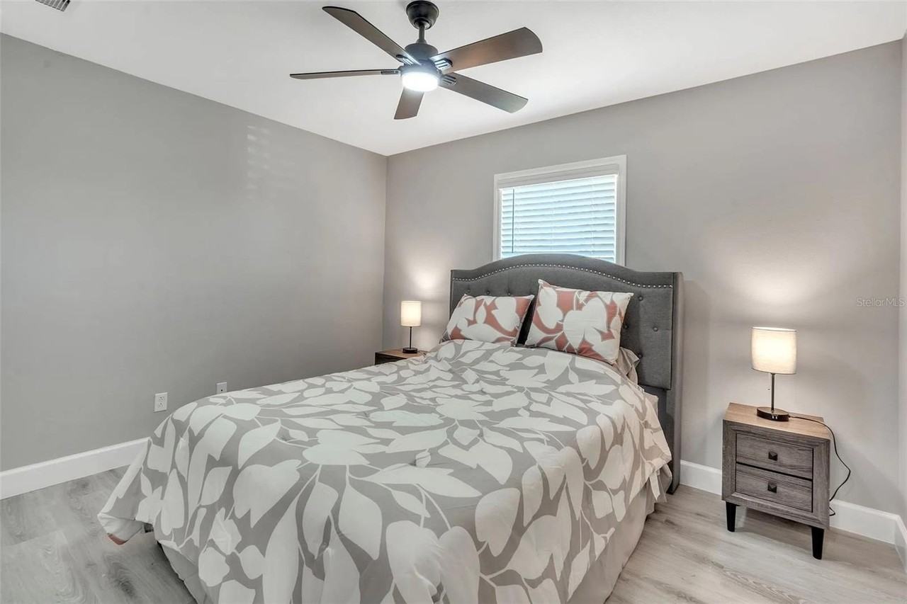 6193 Cabal Ln - Photo 5 of 28