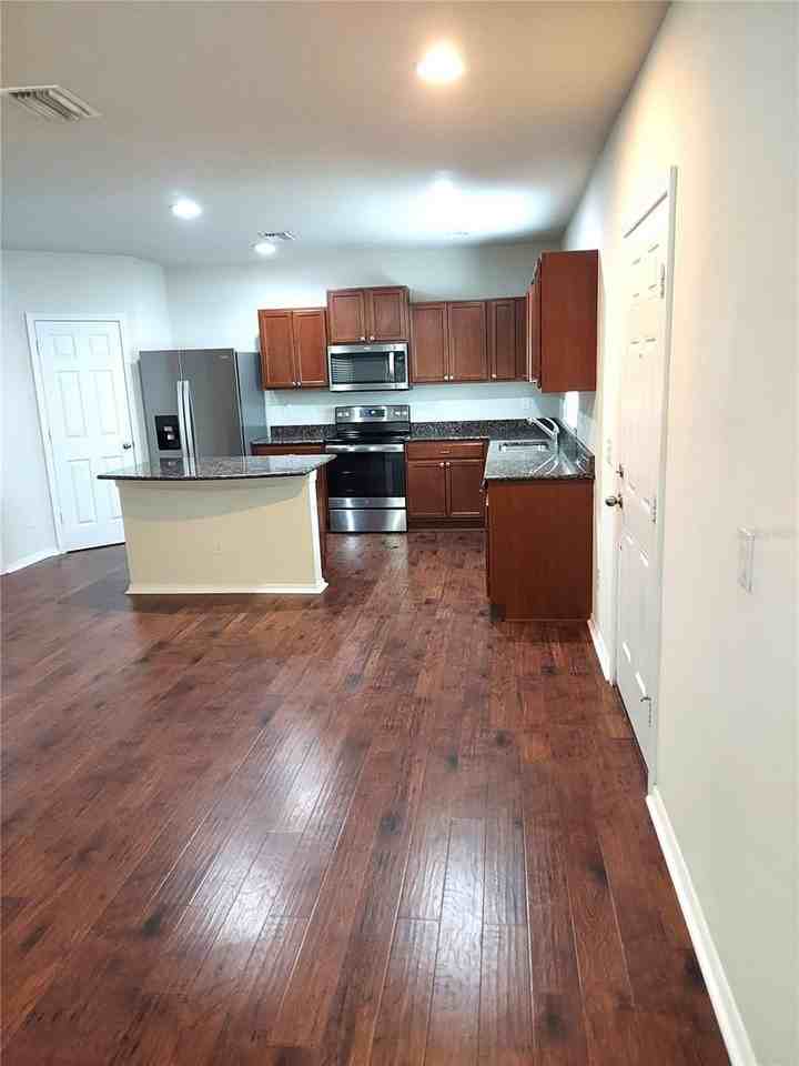 4726 Somerset Hill Ln - Photo 6 of 30