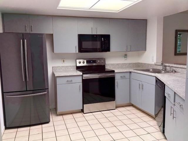 1913 Whispering Way - Photo 3 of 28