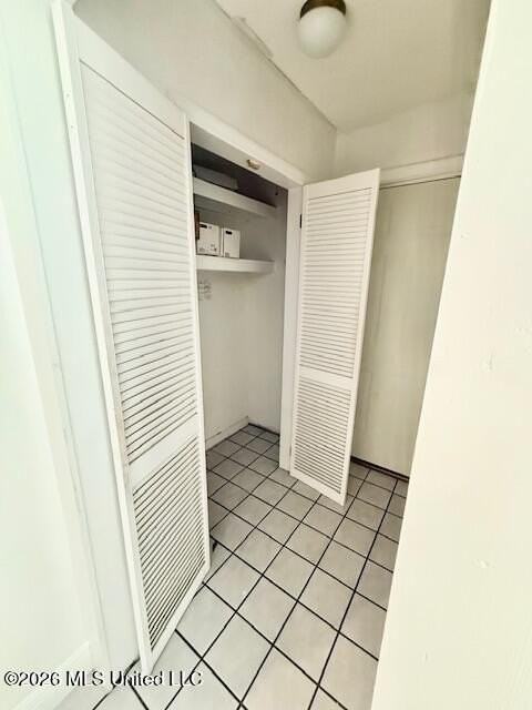 1221 King Henry Dr - Photo 7 of 19
