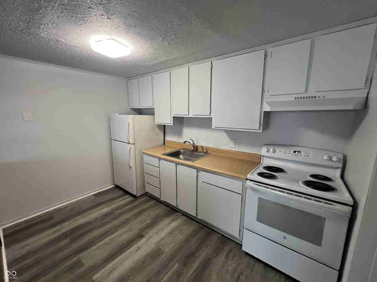 2000 Indianapolis Rd #113 - Photo 4 of 11