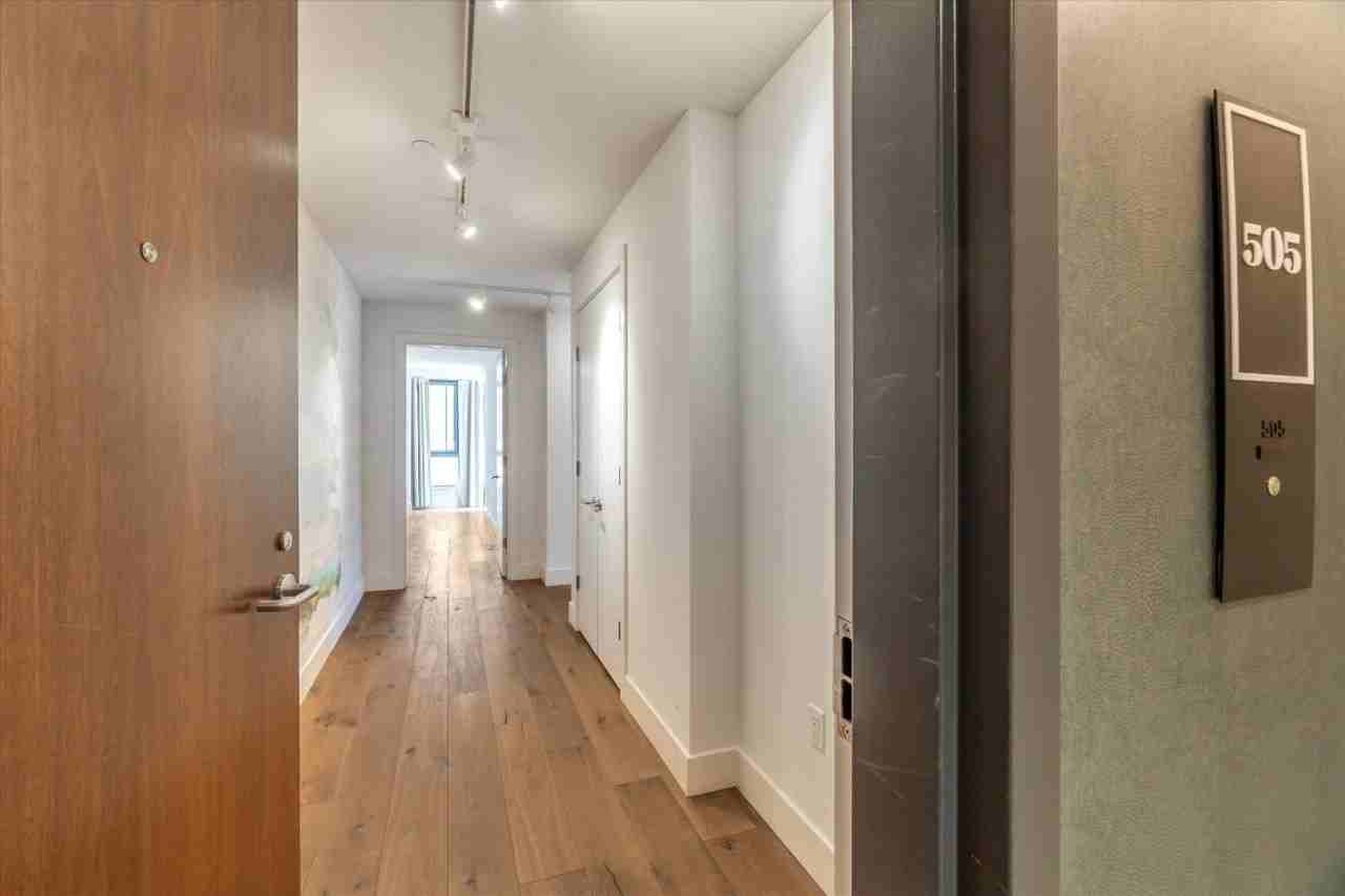 1450 Franklin St - Photo 2 of 21