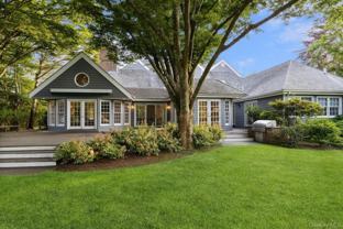 62 Beach Ln - Photo 1 of 1