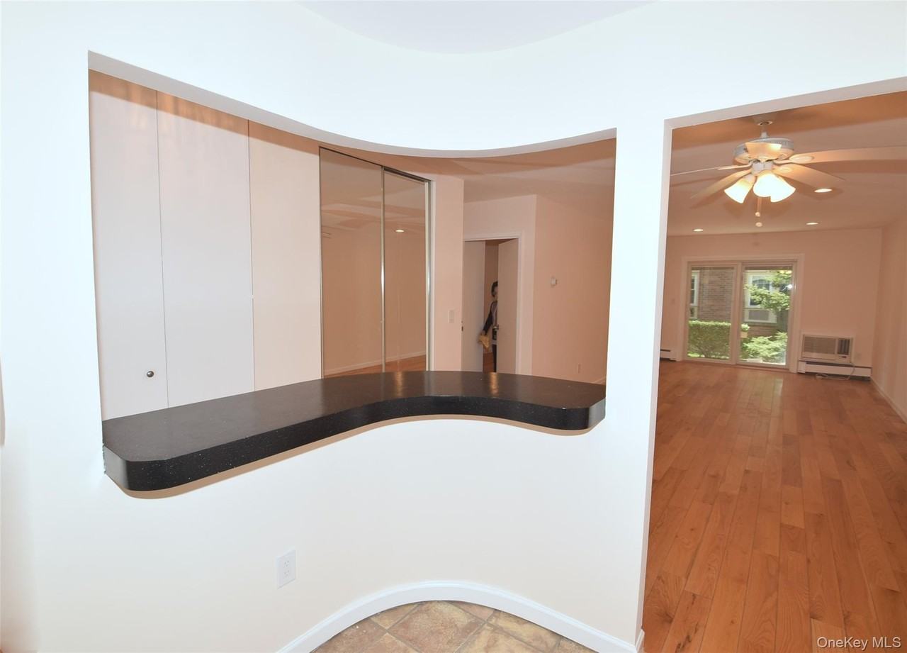 20614 Emily Rd #42L - Photo 6 of 14