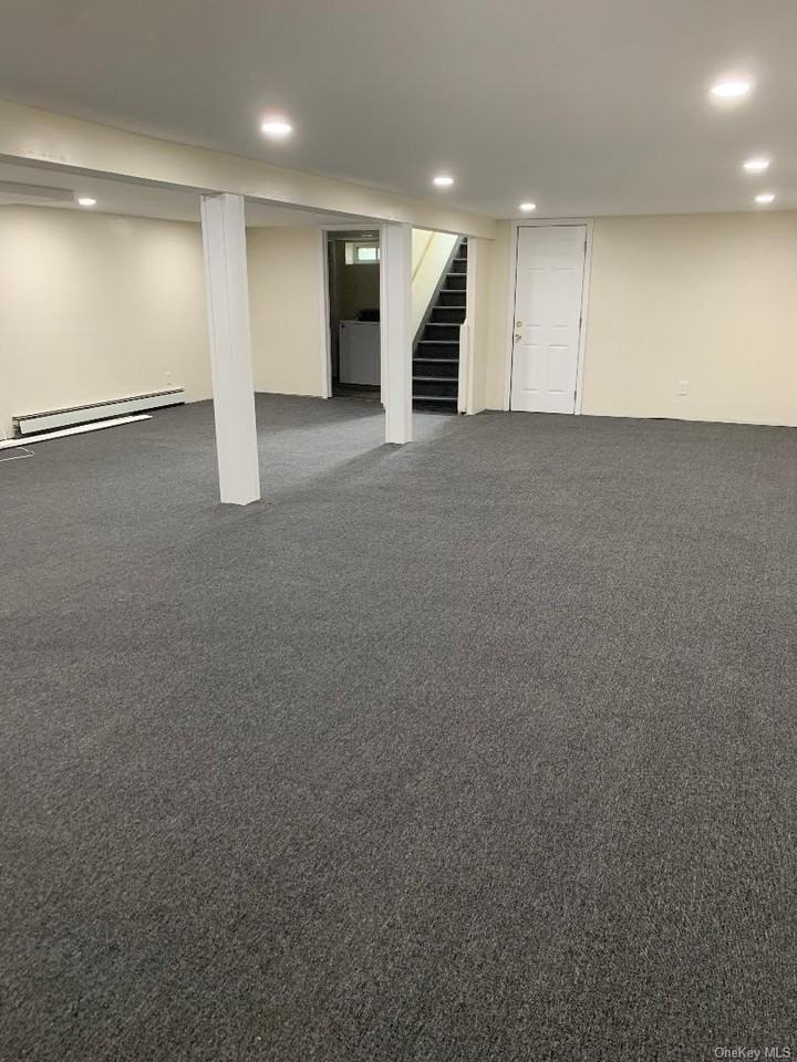 402 Leslie Ln - Photo 6 of 8