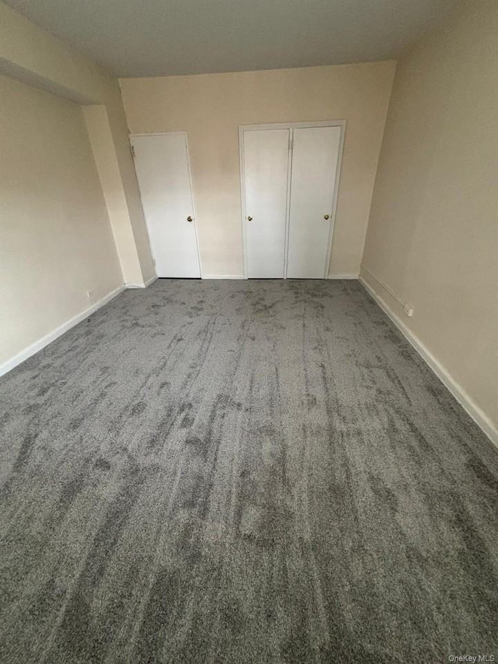 9810 64th Ave #3A - Photo 5 of 8