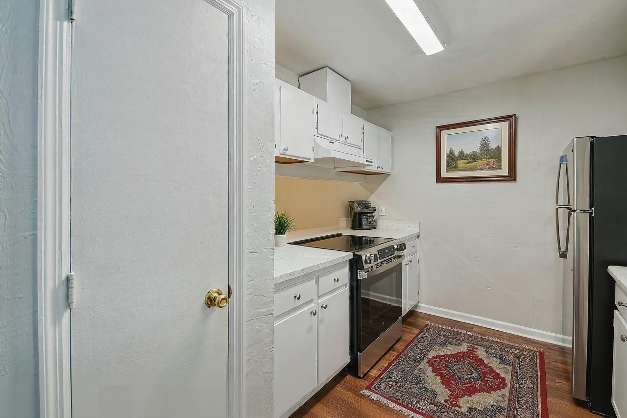 426 E 7th Ave #16 - Photo 2 of 27