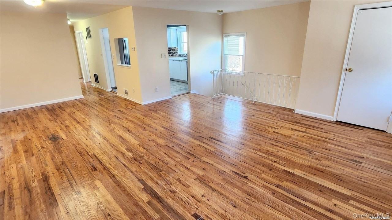 24457 Grand Central Pkwy #2 - Photo 3 of 19