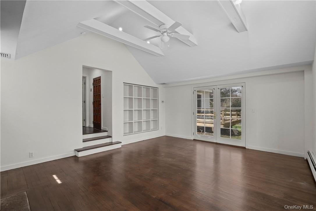 165 Old Post Rd - Photo 6 of 16