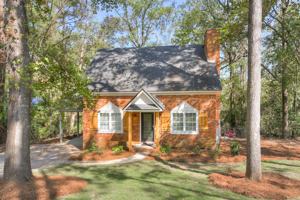 featured image of 4227 Waylon Dr #1