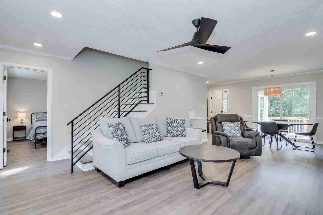 4227 Waylon Dr #1 - Photo 3 of 22